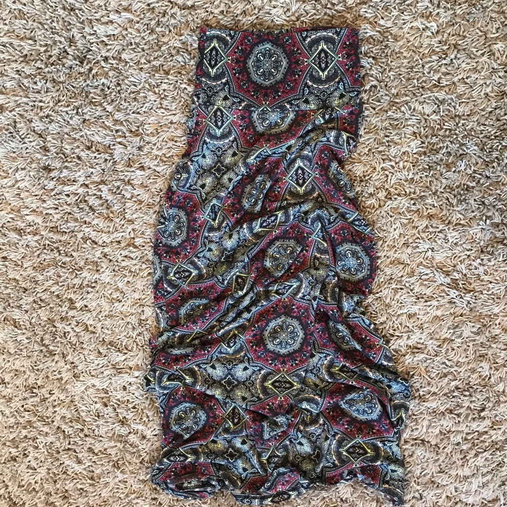 NWOT Promesa Maxi Skirt - Size Small